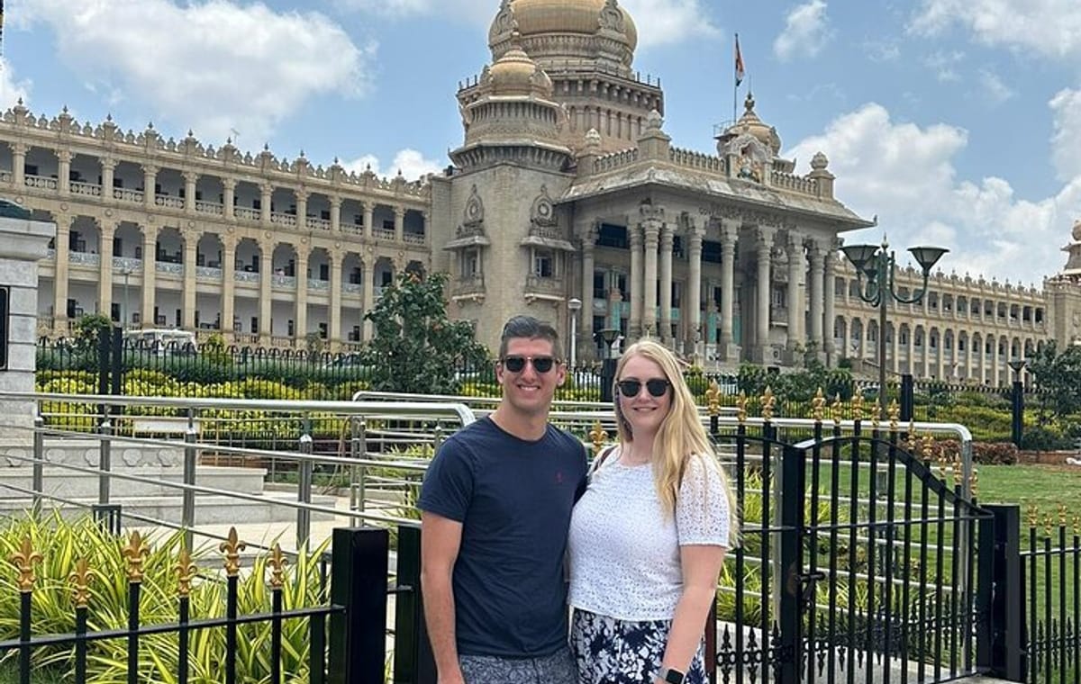 Hubli to Badami, Hampi, Belur, Halebedu & Bangalore Tour