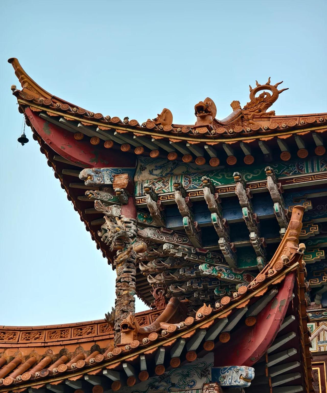 Kunming's local characteristic eaves building