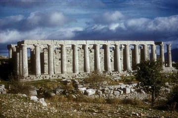 Private Day Tour of Ancient Olympia and Temple of Apollo from Athens