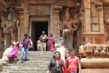 Backwaters & Beyond: Exploring South India’s Temples