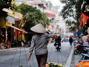 Best of Vietnam: 13-Day Private Tour from Hanoi to Ho Chi Minh City with Halong Bay Cruise