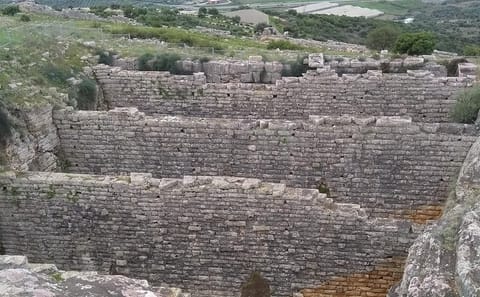 Ancient Plevrona and Messolonghi Day Tour with Meal