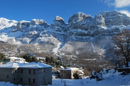 Zagorochoria 6 days with hiking, rafting and tour – Drakolimni – Vikos Gorge – Megalo Papigo