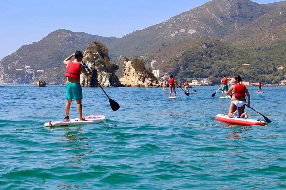 Experiência de Stand Up Paddle no Portinho da Arrábida