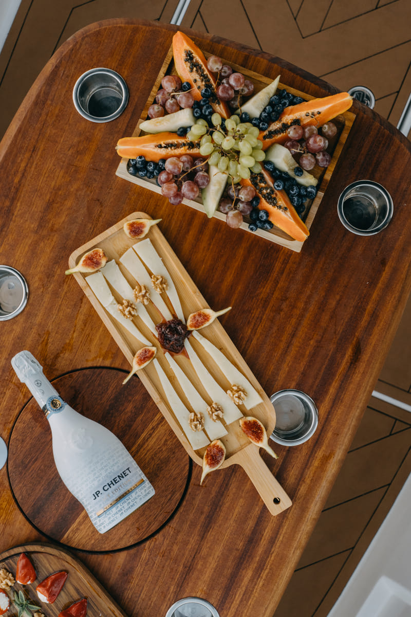 ❖ Milos: Half-Day Boat Tour—Kleftiko Sarakiniko Poliegos