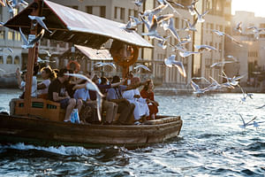 Dubai Aladdin Tour: Souks, Creek, Old Dubai and Tastings ( Small-Group)