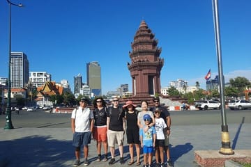 Phnom Penh Full Day Tour with Mekong River Sunset Cruise