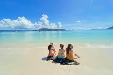 Phuket: Racha Yai & Koh Hey Catamaran Tour