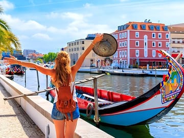 Private Full-Day Tour of Aveiro and Costa Nova from Porto