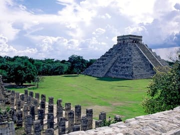See Chichen Itza with a private guide