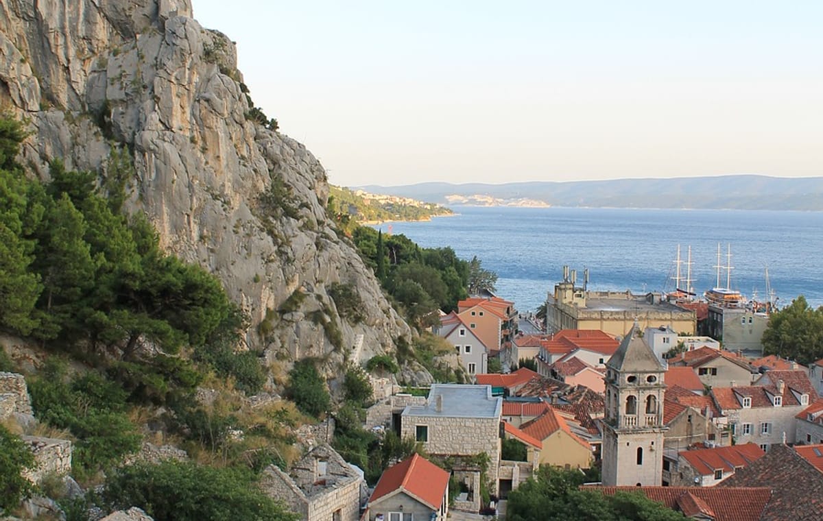 Shore Excursions – Pirates of Omiš & Garage Wine Tasting – Adults Only