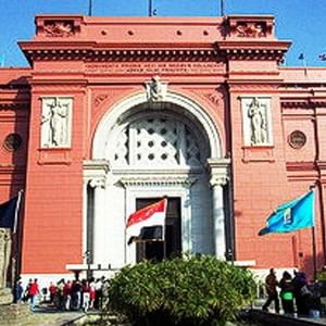 Private Tour: Egyptian Museum Full Day Guided Tour from Cairo