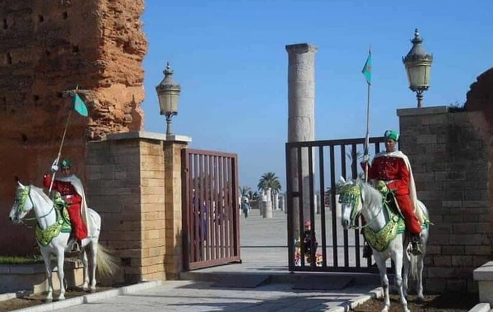 Fes to Rabat Day Trip with Guided City Tour and Transport
