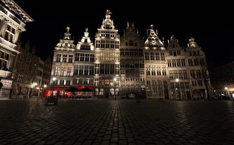 Walking Tour of Antwerp's Winter Festivities