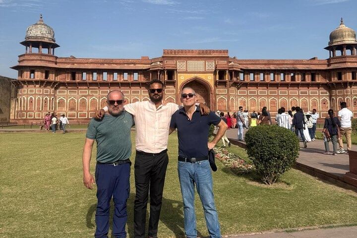 From Delhi: 2 Days Taj Mahal and Agra Overnight Tour