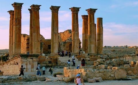 Private Day Tour of Umm Qais and Ajloun from Amman
