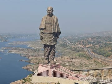 Cultural Bus Tour from Surat to Ahmedabad and Bhavnagar