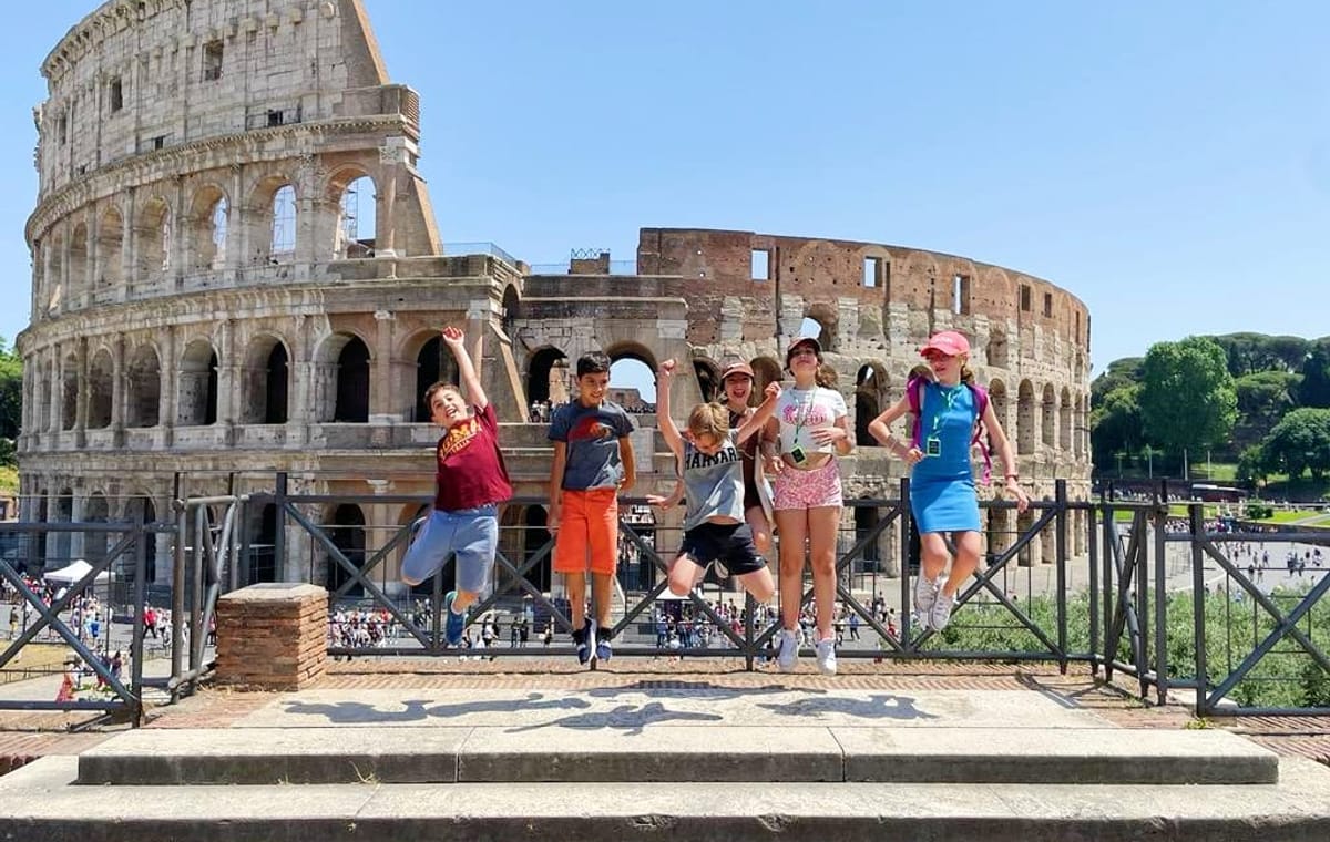 Tour Coliseo y Foro Romano adaptado a niños – Tour de grupo