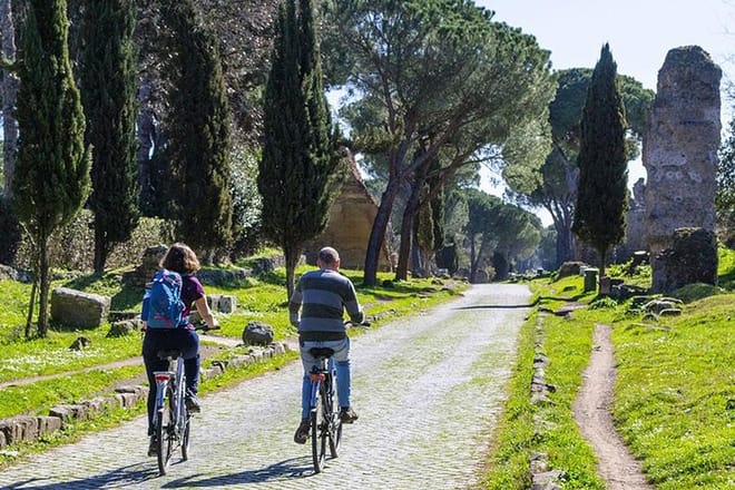 Appia Antica and Castel Gandolfo: day trip to discover an unseen face of Rome and the Castelli Romani photo 2