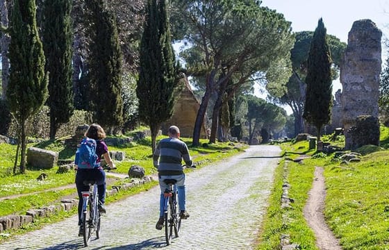 Appia Antica and Castel Gandolfo: day trip to discover an unseen face of Rome and the Castelli Romani