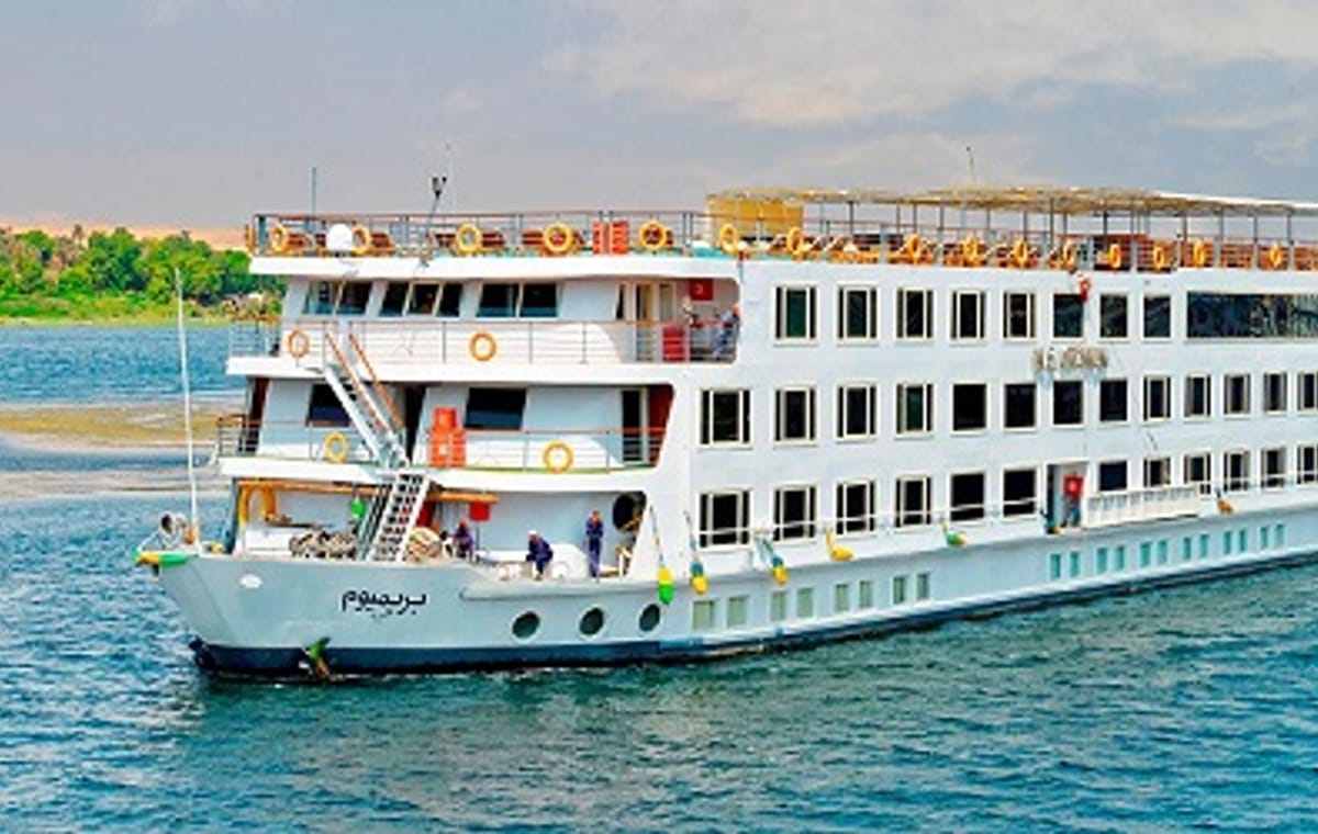 Aswan: Private Airport Transfer: Aswan Airport to Your Hotel OR to your Nile Cruise