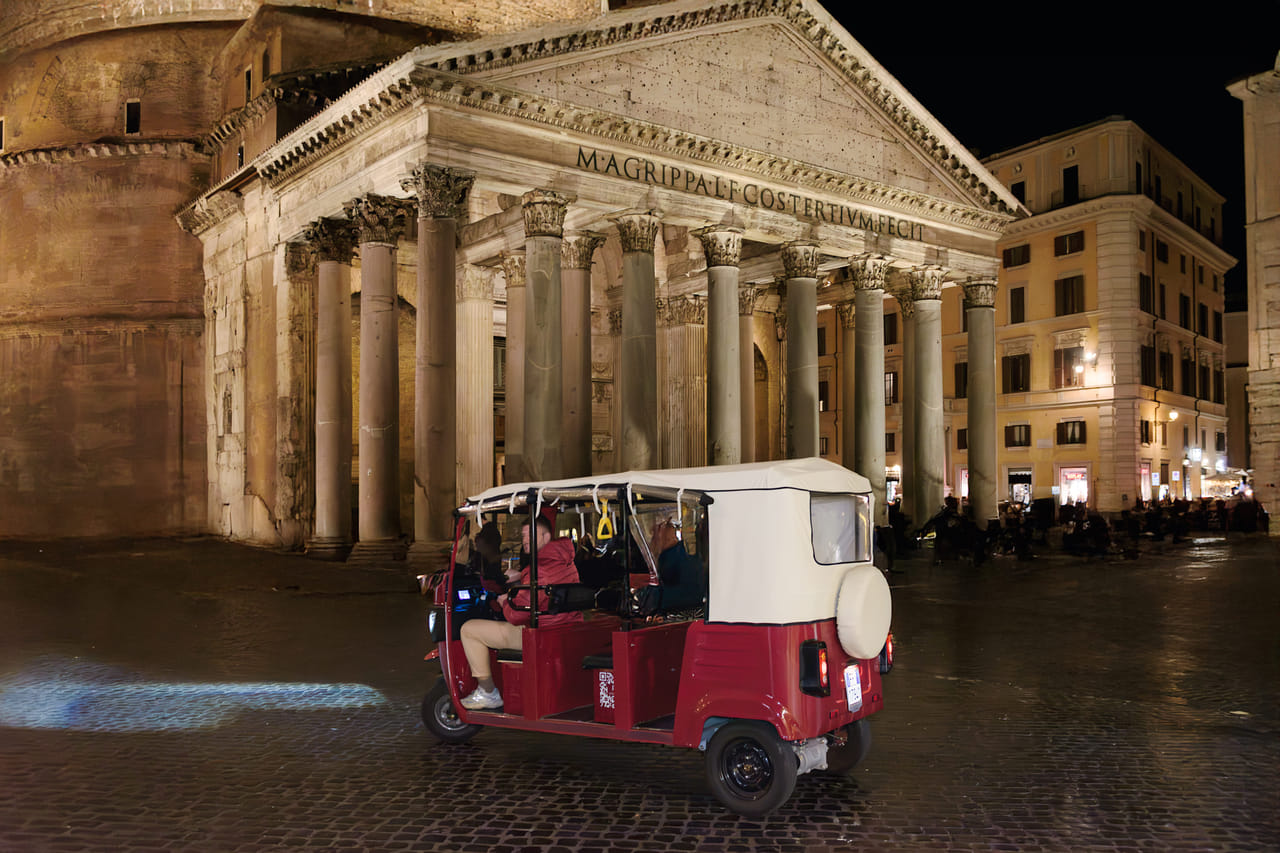 E-Tuk Tour: Rome by Night 7