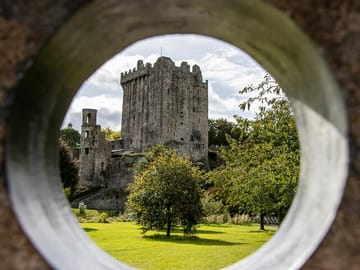 Blarney Castle Day Tour with Transportation from Dublin