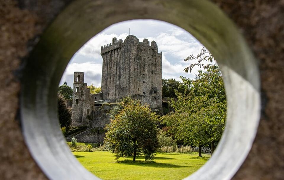 Blarney Castle Day Tour with Transportation from Dublin
