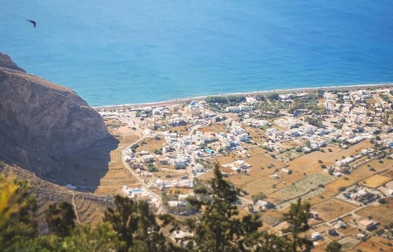 Εxplore The Beaches Of Santorini