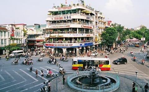 Combo 4 Days Tour : Hanoi Halong Bay and Ninh Binh