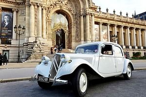 Private Tour Paris in Vintage Car & Crazy Horse with CDG Transfer