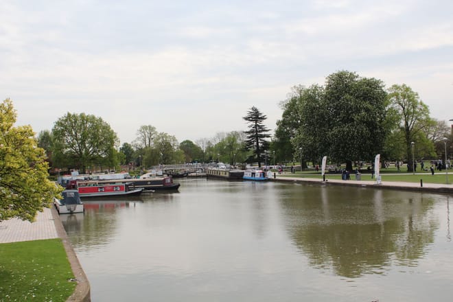 <p>A lake there</p>