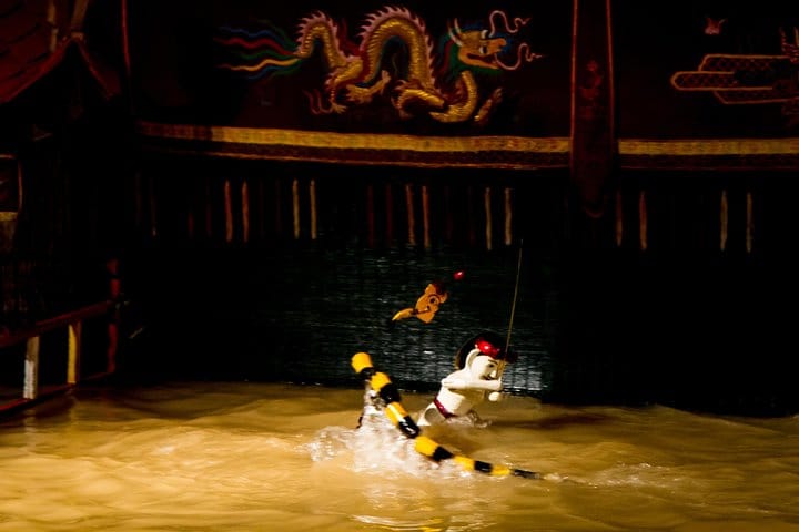 AUTHENTIC VIETNAMESE DINNER AND WATER PUPPET SHOW 5