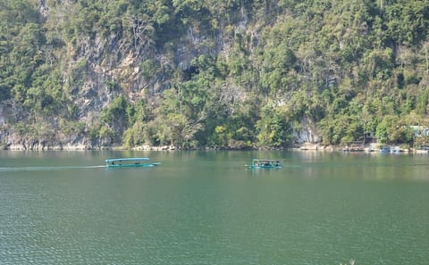 4-Day Jungle Trekking and Caving Tour in Bắc Kạn, Vietnam