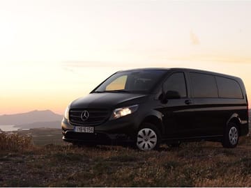 Private Direct Transfer from Santorini Airport to Your Destination