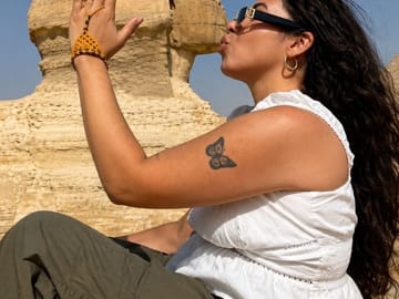 Guided Full Day Tour of Giza Pyramids and Old Cairo