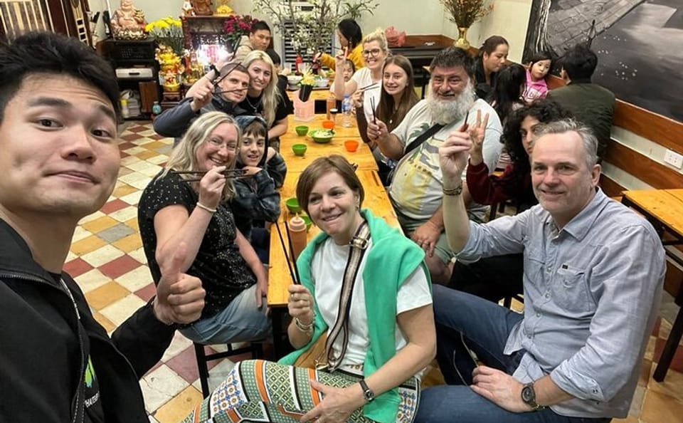 Hanoi Night Walking Food Tour in the Old Quarter