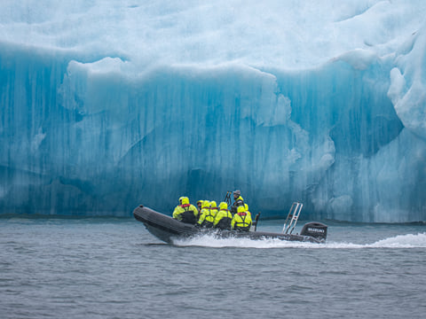 The Glacier Lagoon And The Diamond Beach | Private Tour, photo 16