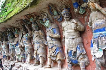 Chongqing Day Tour to Dazu Rock Carvings with Spanish Guide