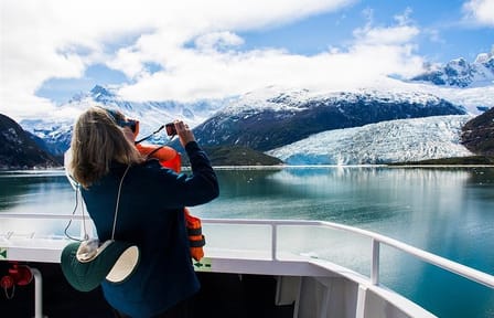 4-Day Chilean Patagonia Experience with Hotel, Tours & Meals