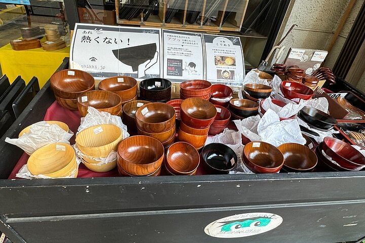 Japanese Cookware and Japanese Tableware Shopping in Kappabashi