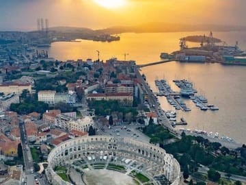 Cultural Day Trip to Pula and Rovinj from Zagreb