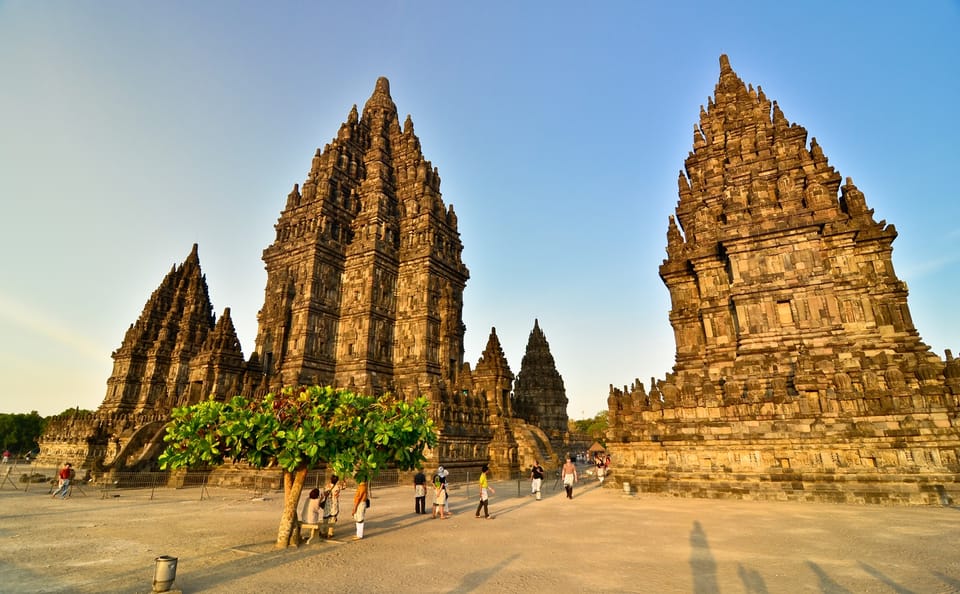 Explore the Hindu Temples of Prambanan in Yogyakarta
