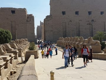 5-Day Nile Cruise from Luxor to Aswan with Guided Tours