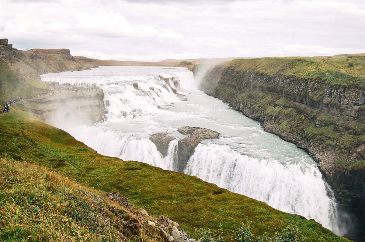 Private Golden Circle with erupting water & history