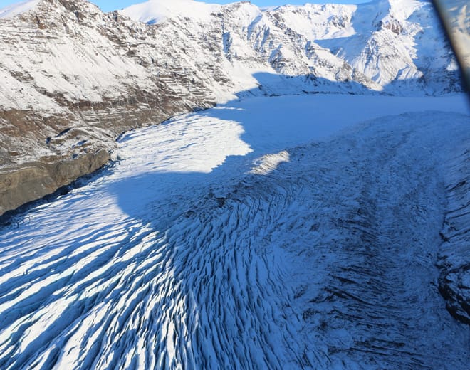 Glacier Edge Airplane Tour from Skaftafell 7