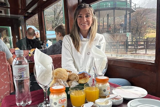 Breakfast Premium Train