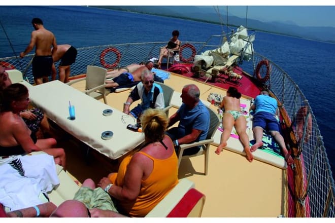 12 Island Boat Trip