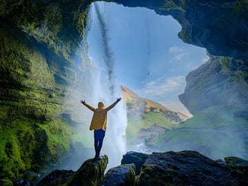 Private 2-Day Golden Circle and South Coast Tour from Reykjavik