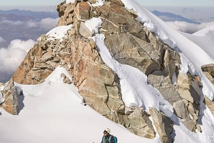 Hua-11 : Climbing Vallunaraju – 2-Day High-Altitude Adventure